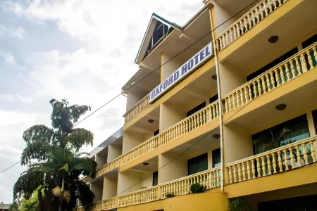 Oxford Royal Hotel