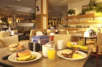 Oceanfront Inn and Suites Hotels near Ormond Beach