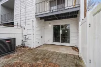 Modern Townhome w/ Balcony • Walk to FUSE Stadium