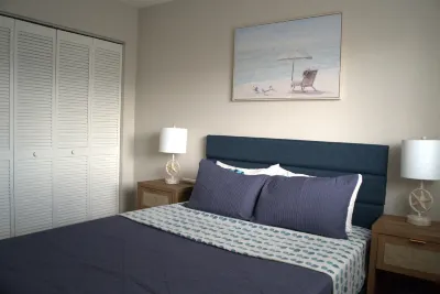 Near to Anna Maria Island, IMG Academy & GT Park Hotels near Manatee County Courthouse