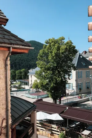 Right in the center of the village! Ideal for a couple Отели в г. Виллар-де-Ланс