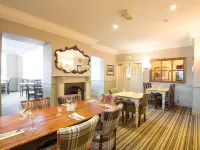 The Devil's Punchbowl Hotel Hotels in Milland