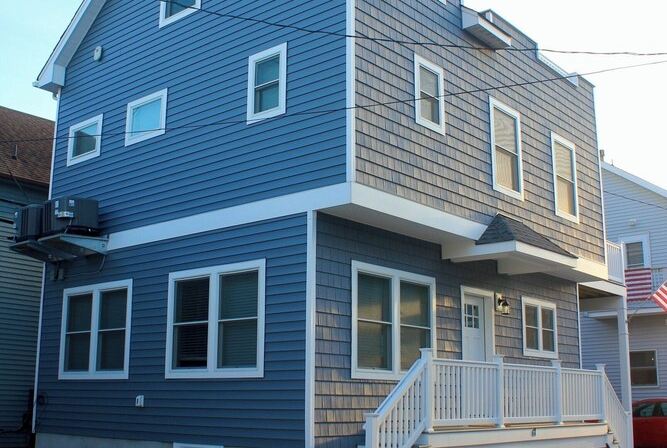BRAND new beach house - steps away from the ocean and Lavallette amenities!