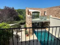 Luxury 5BR Villa  & Heated Pool,Views In Wine Village Hoteles en Cruzy