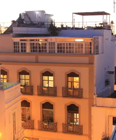 Al - Alojamento Local Pension Bicuar