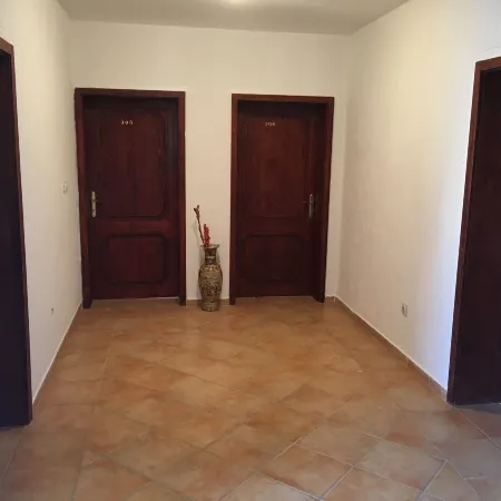 Apartments & Rooms Rozana