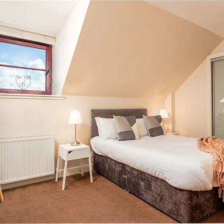 Elliot Suite No9 - Donnini Apartments