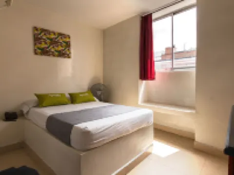 征服者飯店 佩德羅內爾戈麥斯博物館附近的飯店