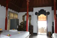 Puri Bunga Beach Cottages