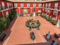 Hotel Romerito Hotels near Puerto de la Torre