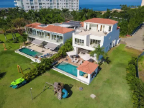 Capitalia - Tres Mares Beach Residences & Marina