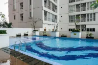 Cozy Minimalist Studio @ Taman Melati Margonda Apartment by Travelio - Pools