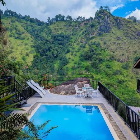 Ella Deck Resort
