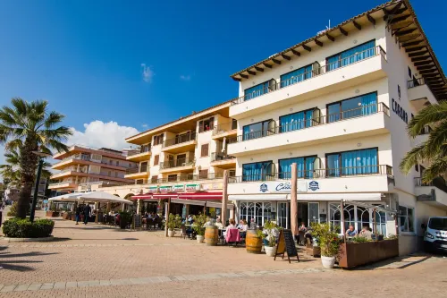 Hostal Port Corona Hotel di Arta