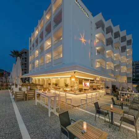 The Beachfront Hotel Adult Only 16 Plus
