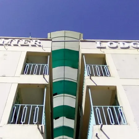 Premier Lodge