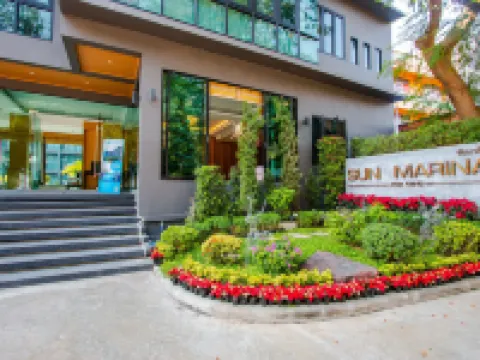 Sun Marina / โรงแรมซันมารีน่า โรงแรมในชะอำ