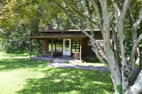 Countryside Cottages Hotels near Crossroads Mall of the Poconos