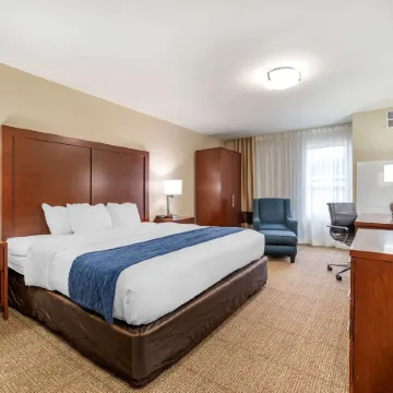 Comfort Inn & Suites Northern Kentucky