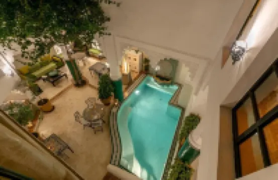 リヤド ハート イッソウラ