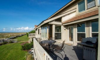 140 Capt John Fripp Villa