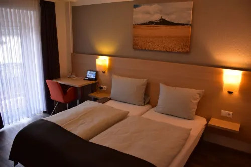 Altes Eishaus, Hotel & Restaurant Hotels in Staufenberg