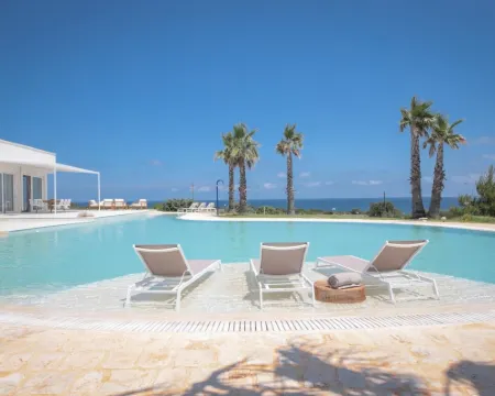 TD Villa Maestrale Luxury Pool & Sea View Hotels in Capitolo