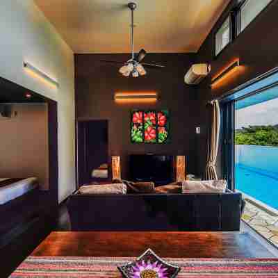 プライベートプールヴィラもとぶ Rooms