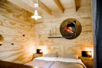 Waterlodge Sweltsje in Nes Hotels near Waterpoort