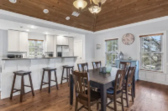 Magnolia Cottages by the Sea by PHG