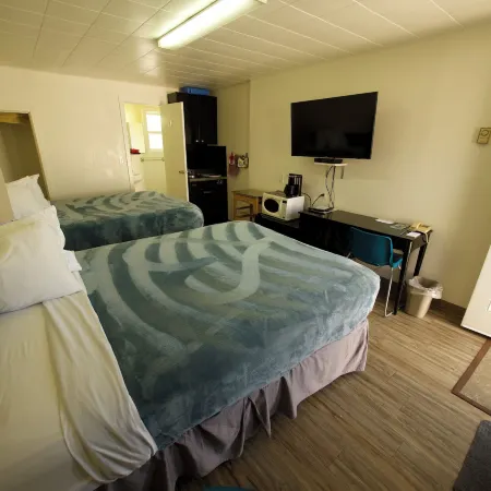 Creston Valley Motel