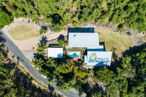Mandalay Escape Serenity and Pool Hotel di Daydream Island