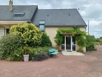 Le Logis du Livier Hotels in Louerre