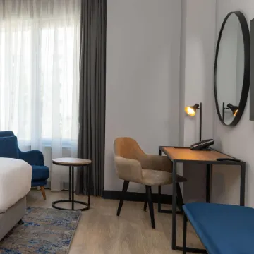 Radisson Blu Hotel, Amman Galleria Mall