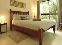 Misty Mountains Rainforest Retreat Hotels in Gordonvale