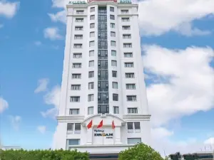 Top 6 Four-Star Hotels in Ha Long