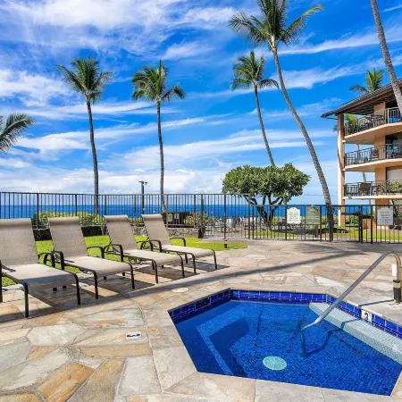 Kona Makai 1-204 Oceanview! AC! Remodeled! 2Bd/2ba