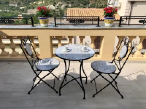 I Mori - Holiday Rooms Hotels in Lascari