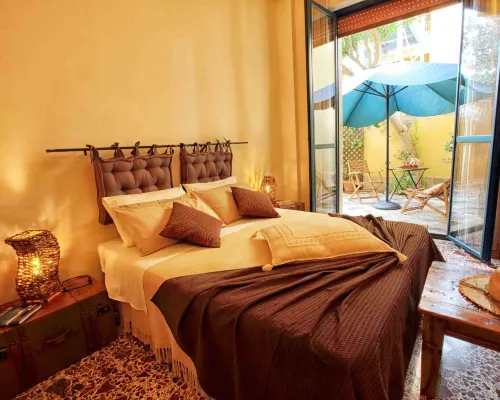 Kalinikta B&B Hotels in Locri