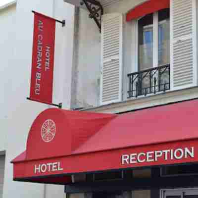 Au Cadran Bleu Hotel Exterior
