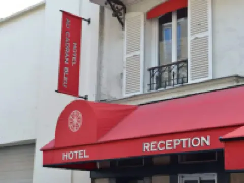 Au Cadran Bleu Hotels near Paris Visites