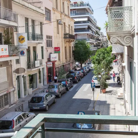 Luxury Pireas Stay New 2Br Urban Escape