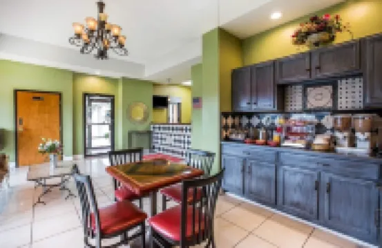 Budgetel Inn and Suites- Fort Gordon