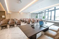 Castello Bonaria - Wine & SPA Resort Toscana - parcheggio