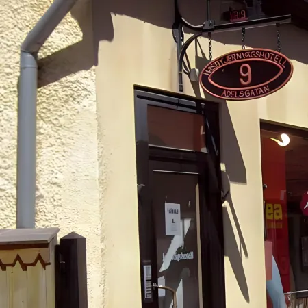 Adelsgatan Bed & Breakfast