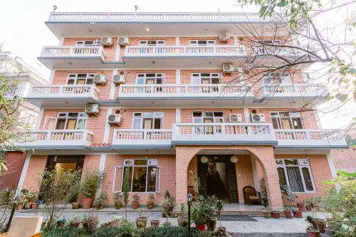 Cloud 9 Garden Hotels in Gokarneshwor