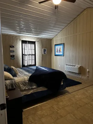 Little Piece of Paradise