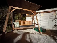 Siesta Key Cottage – Best Value! Just Cross the Street to the Gulf!