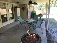 Wonderful, Spacious, Upscale Game Day home just 5 miles from Kyle Field!