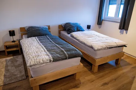 Apartment New York Отели в г. Форхайм